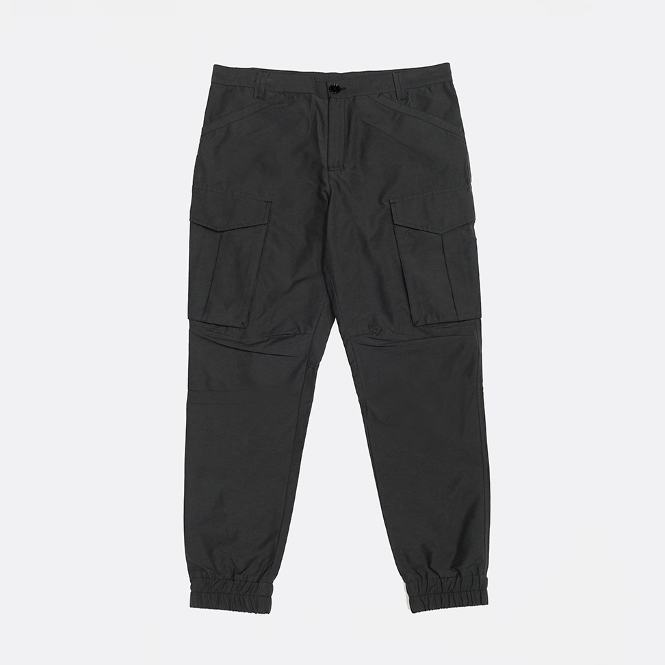 cargo black