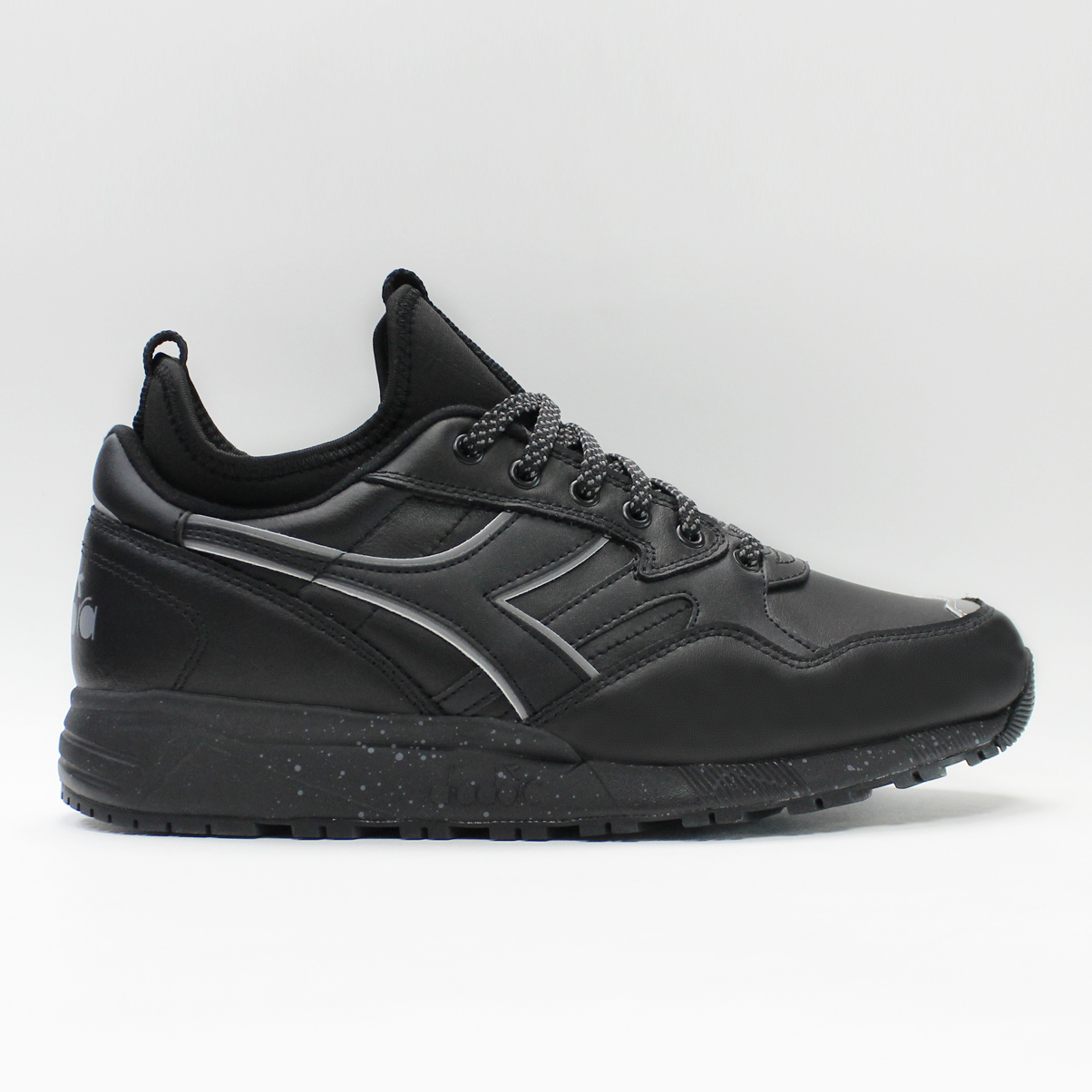 Diadora turbulence on sale