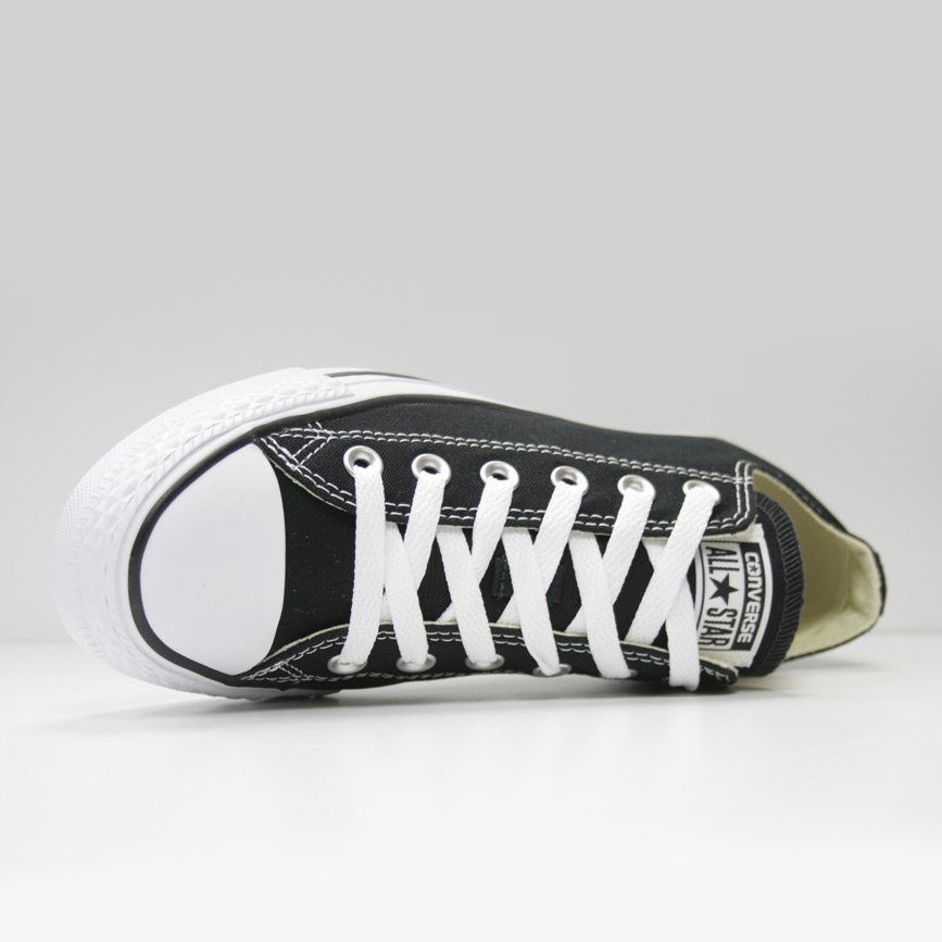 chuck taylor low cut