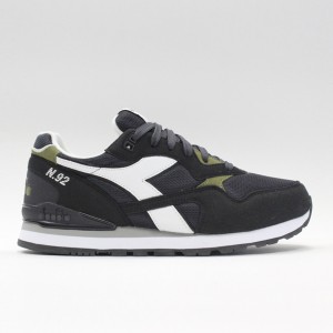 diadora black and white